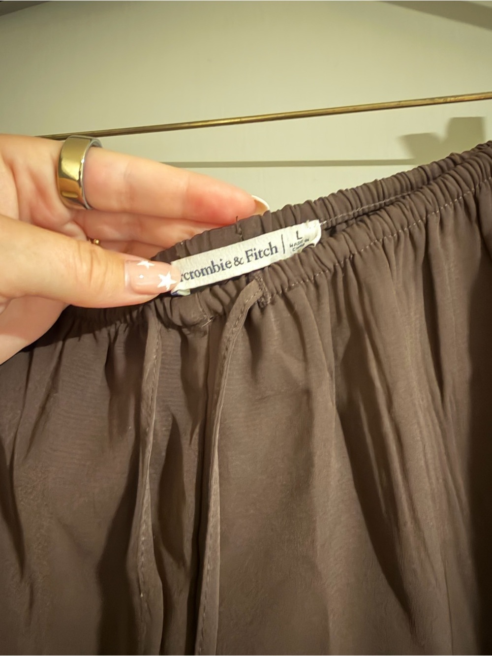 Abercrombie Brown Lace Trim Shorts - Picture 3 of 3